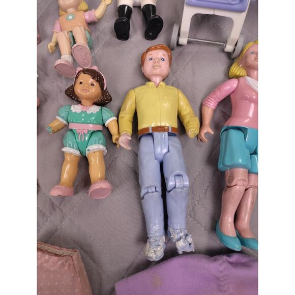 Fisher Price Loving Family Grand Dollhouse 1997 Purple Roof / Accessories VTG - Picture 4 of 16